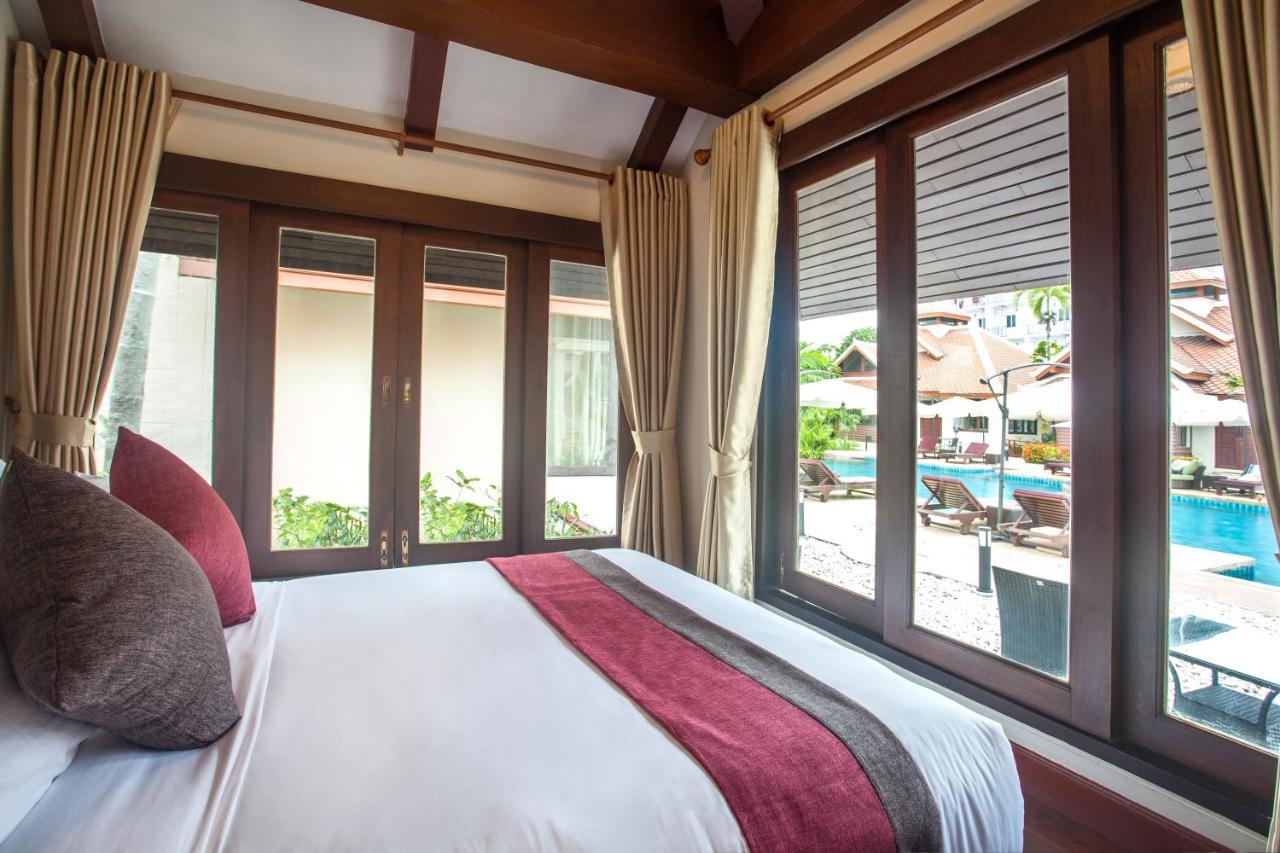 Achawalai Residence Village By Song Bãi biển Jomtien Ngoại thất bức ảnh