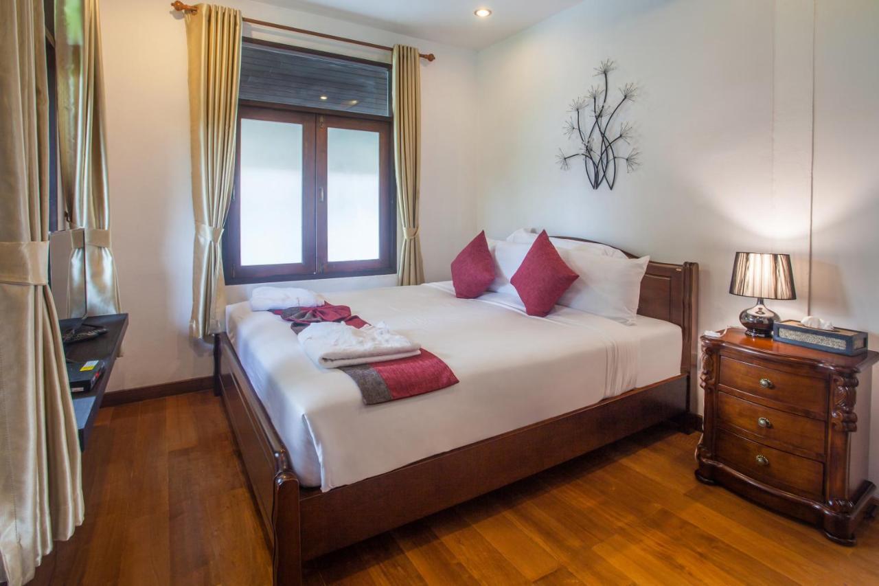 Achawalai Residence Village By Song Bãi biển Jomtien Ngoại thất bức ảnh