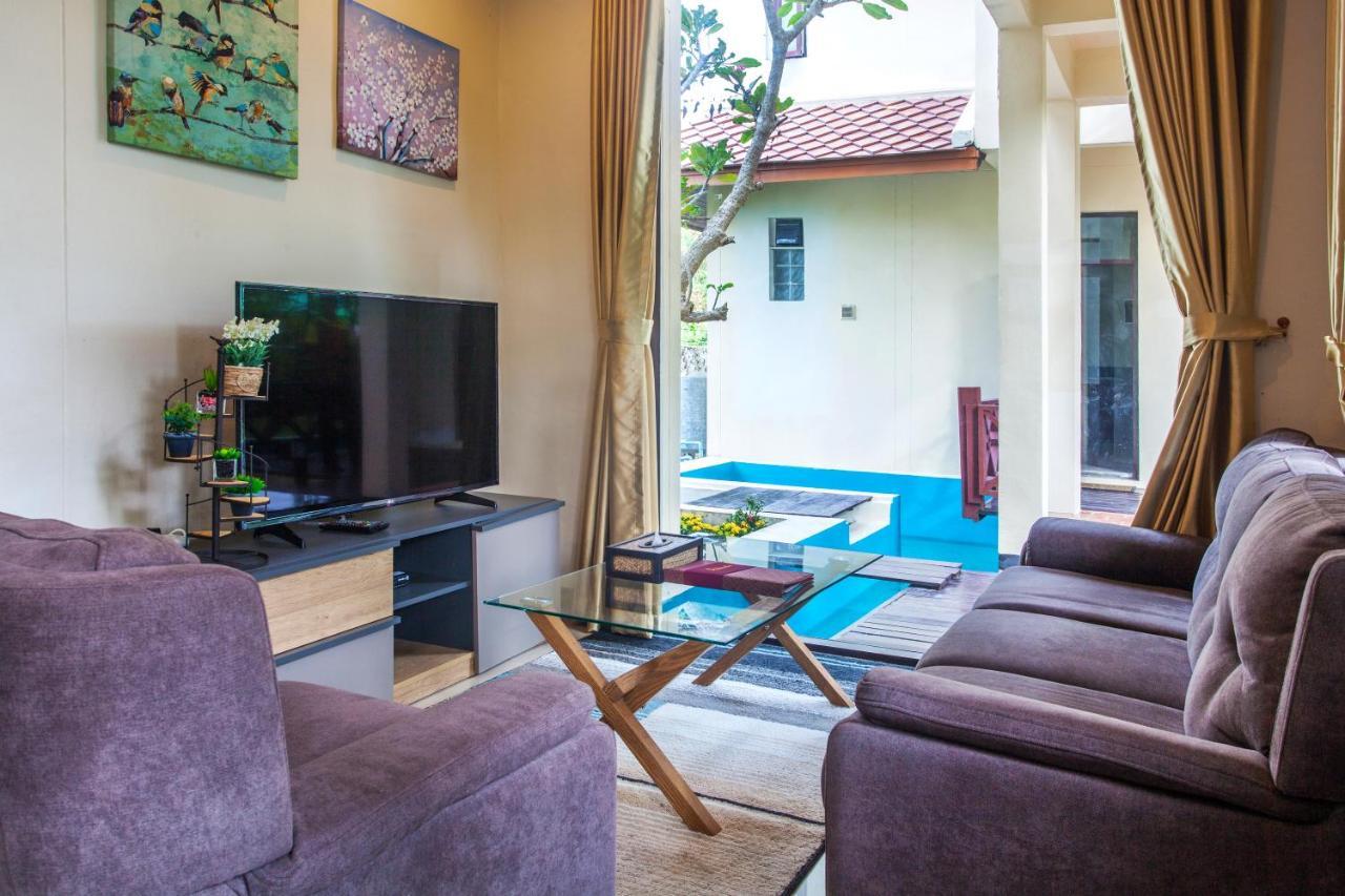 Achawalai Residence Village By Song Bãi biển Jomtien Ngoại thất bức ảnh
