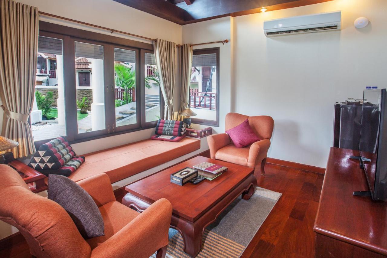 Achawalai Residence Village By Song Bãi biển Jomtien Ngoại thất bức ảnh