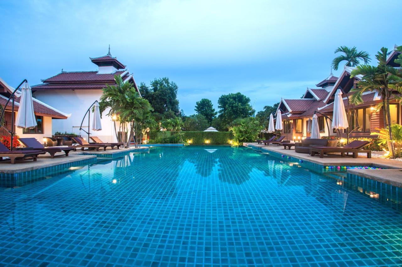 Achawalai Residence Village By Song Bãi biển Jomtien Ngoại thất bức ảnh