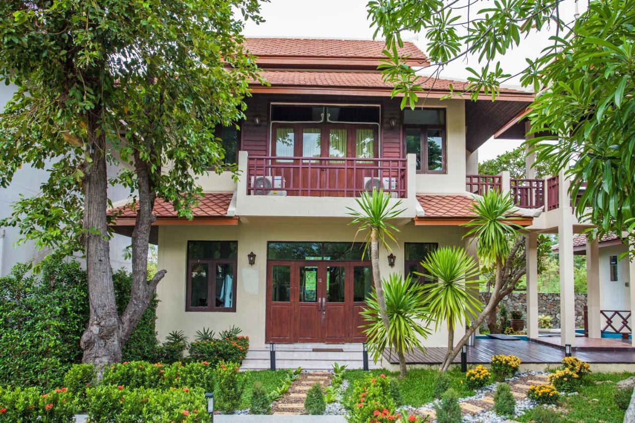 Achawalai Residence Village By Song Bãi biển Jomtien Ngoại thất bức ảnh